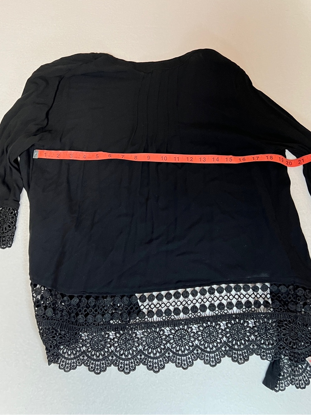 Xhilaration Women's 3/4 Sleeve Lace Hem And Sleeve Black Sweater Cardigan S Y2K - Picture 6 of 7